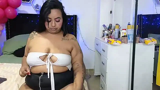 charlotte 077 online show from February 2026 06:26:01 AM