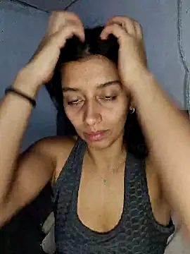 BrittanyDiaz online show from December 2024 03:24:02 PM