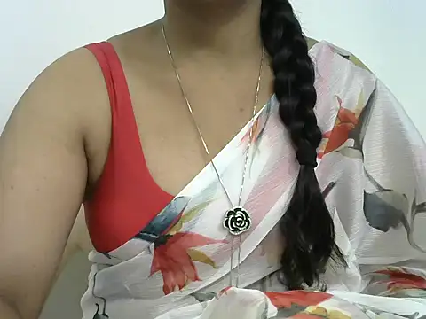 Snapshot of rashmika_reddy chatting on November 2025 05:24:02 PM rashmika reddy online show from November 2025 05:24:02 PM