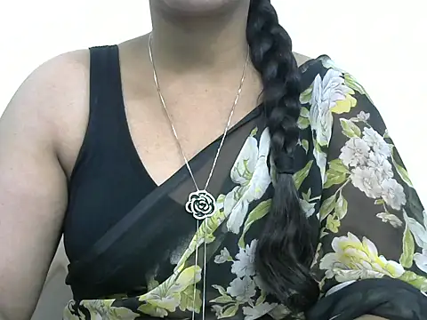 Snapshot of rashmika_reddy chatting on December 2025 05:29:02 PM rashmika reddy online show from December 2025 05:29:02 PM