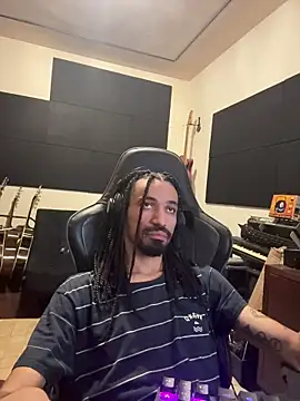 Snapshot of hotcamboy420 chatting on December 2025 05:16:01 AM hotcamboy420 online show from December 2025 05:16:01 AM