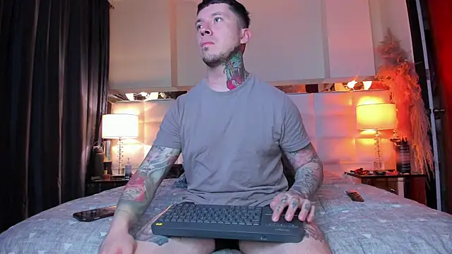 Adam tatto online show from September 2025 03:52:02 AM