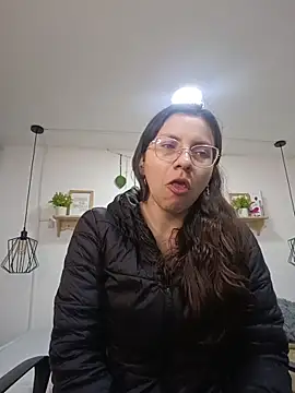 karlamorris  online show from October 2025 01:45:02 PM