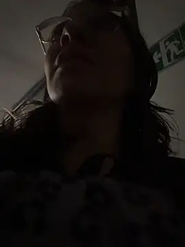 karlamorris  online show from June 2026 01:13:01 PM