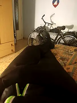 italovene online show from November 2025 07:17:01 PM