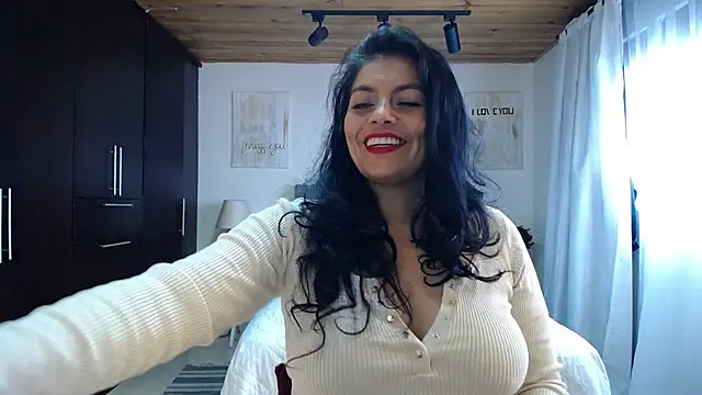 Lust Mom41 online show from March 2025 07:17:01 PM