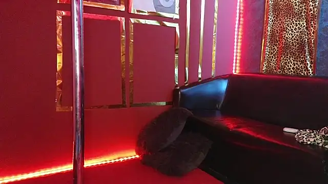 alissa4blonde online show from October 2025 06:03:02 AM