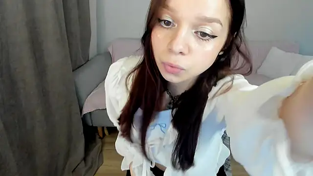 crystal lilith online show from June 2026 08:55:02 PM