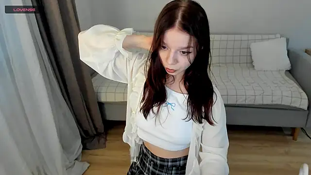 crystal lilith online show from July 2026 05:48:02 PM