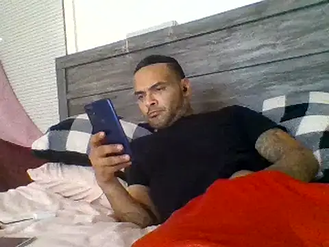 Houstonslong1 online show from February 2025 05:18:01 PM