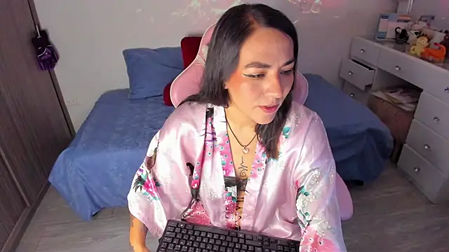 Sofi Martinezz0 online show from September 2025 01:20:02 AM