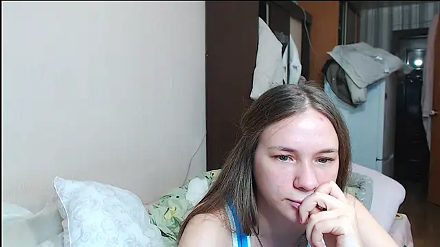 Snapshot of leila_bambi_ chatting on January 2025 07:11:01 PM leila bambi online show from January 2025 07:11:01 PM