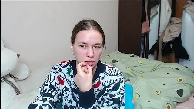 Snapshot of leila_bambi_ chatting on January 2025 01:45:02 AM leila bambi online show from January 2025 01:45:02 AM