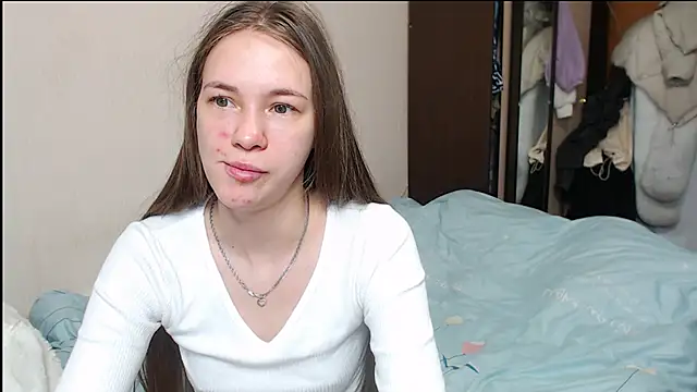 Snapshot of leila_bambi_ chatting on February 2025 08:43:01 AM leila bambi online show from February 2025 08:43:01 AM