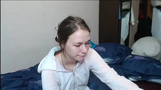 Snapshot of leila_bambi_ chatting on February 2025 02:17:02 AM leila bambi online show from February 2025 02:17:02 AM