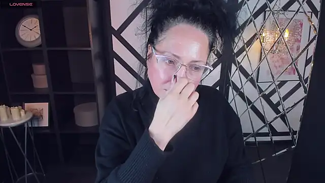 Snapshot of Anita_Muse chatting on January 2025 03:01:01 AM Anita Muse online show from January 2025 03:01:01 AM