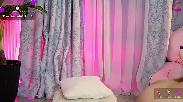 EvaSparks  online show from May 2026 11:02:02 PM