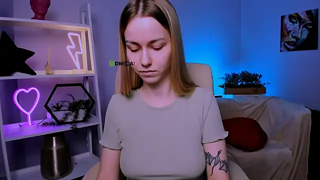Snapshot of mary_mooore chatting on February 2025 01:10:02 PM mary mooore online show from February 2025 01:10:02 PM