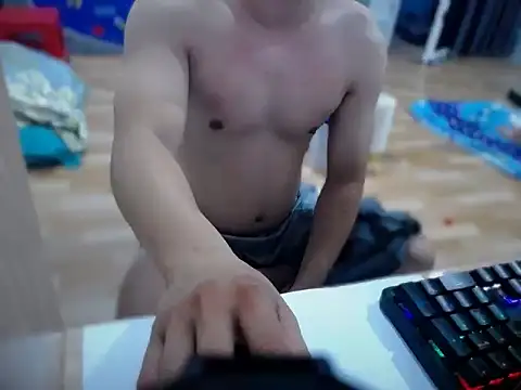 Snapshot of Cloudycockcare chatting on December 2025 10:03:01 PM Cloudycockcare online show from December 2025 10:03:01 PM