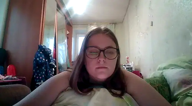 Snapshot of DesireMelissa chatting on January 2025 12:45:02 PM DesireMelissa online show from January 2025 12:45:02 PM