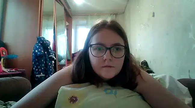 Snapshot of DesireMelissa chatting on January 2025 12:21:01 PM DesireMelissa online show from January 2025 12:21:01 PM