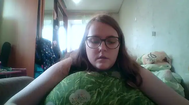 Snapshot of DesireMelissa chatting on January 2025 11:13:02 AM DesireMelissa online show from January 2025 11:13:02 AM