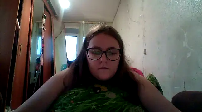 Snapshot of DesireMelissa chatting on March 2025 03:20:01 PM DesireMelissa online show from March 2025 03:20:01 PM