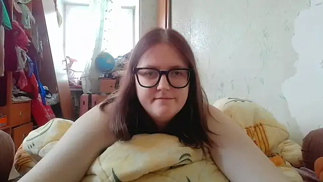 Snapshot of DesireMelissa chatting on February 2026 09:00:02 AM DesireMelissa online show from February 2026 09:00:02 AM