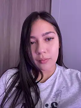 Latina vanessa online show from February 2025 10:24:01 PM
