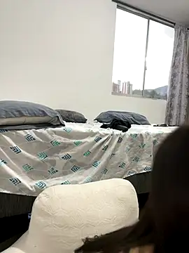 Latina vanessa online show from October 2025 10:32:02 PM