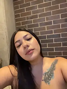 Latina vanessa online show from May 2026 01:14:02 AM