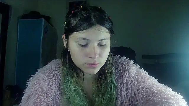 Snapshot of Elith_20 chatting on March 2025 08:40:01 AM Elith 20 online show from March 2025 08:40:01 AM