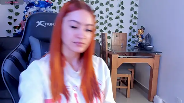 Snapshot of Amypond__ chatting on December 2024 06:09:01 PM Amypond online show from December 2024 06:09:01 PM