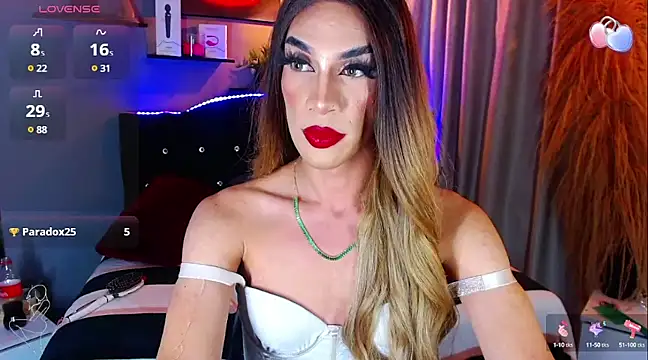 Snapshot of camila_hootie chatting on March 2025 07:18:01 AM camila hootie online show from March 2025 07:18:01 AM