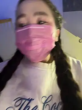 Snapshot of Asianpie_ chatting on January 2025 11:31:01 PM Asianpie online show from January 2025 11:31:01 PM