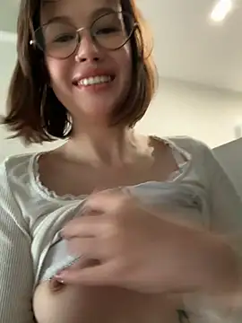 RinaCat online show from June 2026 06:10:02 AM