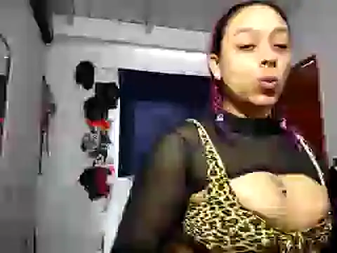 Snapshot of Cata_Blue__ chatting on January 2025 02:41:01 PM Cata Blue online show from January 2025 02:41:01 PM