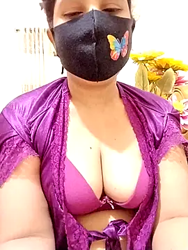 Ameera19 online show from May 2026 06:38:02 PM