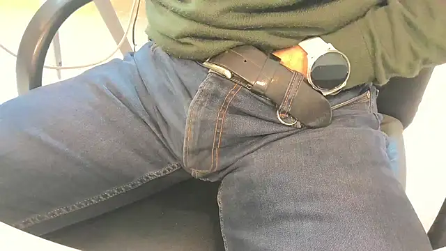 Snapshot of alessandroman2114 chatting on March 2026 11:25:02 AM alessandroman2114 online show from March 2026 11:25:02 AM