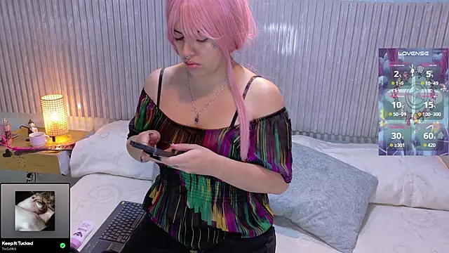 Snapshot of Eli666uwu chatting on December 2025 11:30:02 AM Eli666uwu online show from December 2025 11:30:02 AM