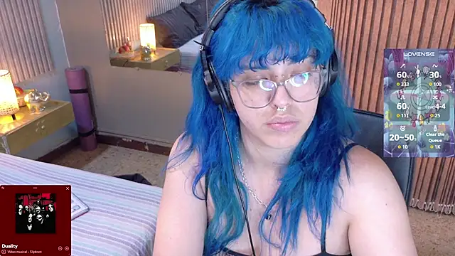 Snapshot of Eli666uwu chatting on December 2025 07:53:02 PM Eli666uwu online show from December 2025 07:53:02 PM