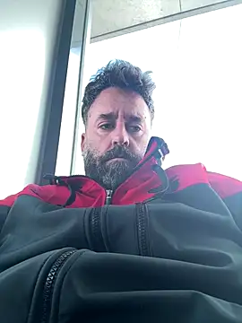 AreiasTuga online show from November 2025 12:11:01 PM