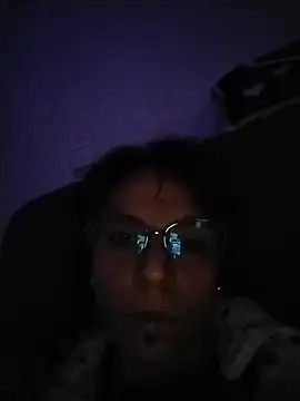 Snapshot of Donostipa chatting on May 2026 12:18:01 AM Donostipa online show from May 2026 12:18:01 AM