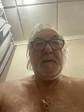 EroticVenetian online show from November 2025 06:23:01 AM