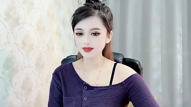 Snapshot of VIWVI chatting on February 2025 12:06:02 PM VIWVI online show from February 2025 12:06:02 PM