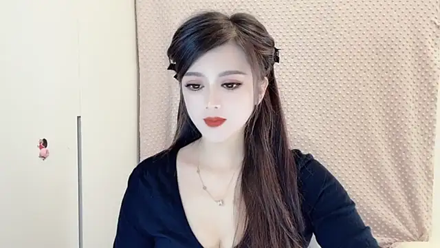 Snapshot of VIWVI chatting on February 2025 02:31:01 AM VIWVI online show from February 2025 02:31:01 AM