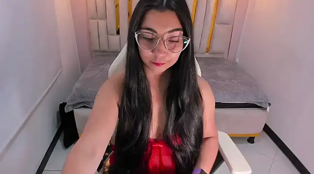 Snapshot of Karla_hernandez_ chatting on March 2025 11:01:02 AM Karla hernandez online show from March 2025 11:01:02 AM