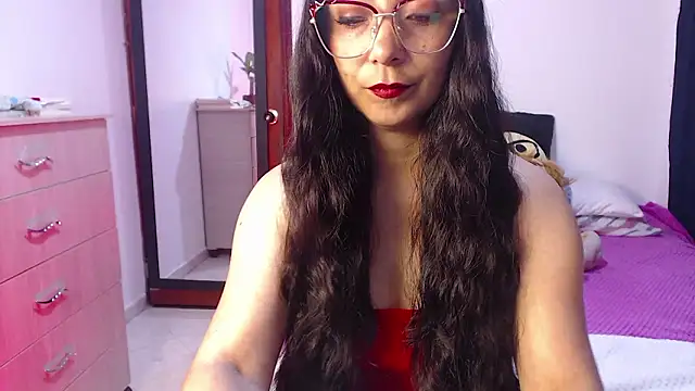 Karla hernandez  online show from February 2026 10:45:02 AM