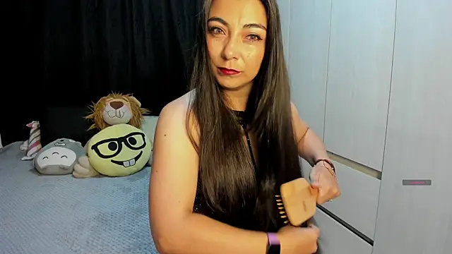 Karla hernandez  online show from May 2026 10:53:01 AM