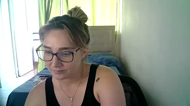 katy pp online show from October 2025 09:57:01 PM